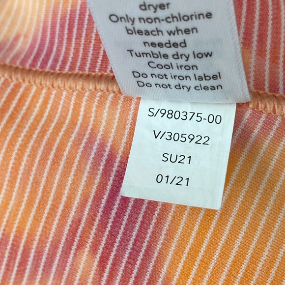 Athleta Salutation Stash Pocket II Capri Leggings Yoga, size Large - Picture 7 of 9